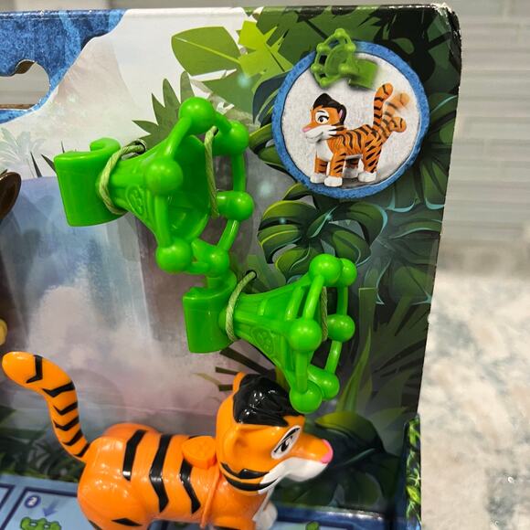 Spin Master Nickelodeon Paw Patrol Jungle Pups Chase Tracker, And Tiger NIB - Picture 3 of 6